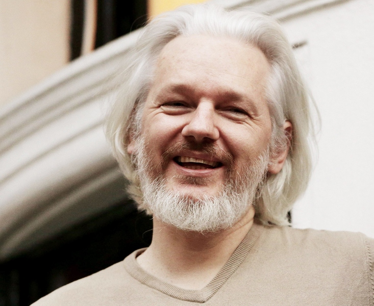 Файл:Julian-assange-AP 135600527919.jpg