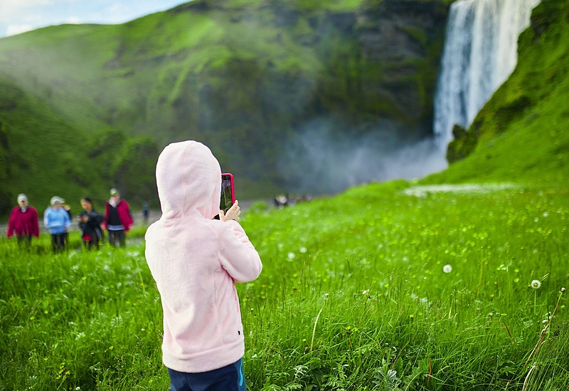 Файл:T2 new countries VoLTE.jpg