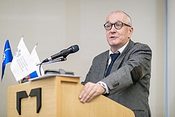 Никулин Василий